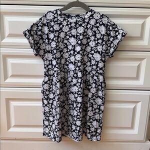 Vineyard Vines Floral Navy and White Dress